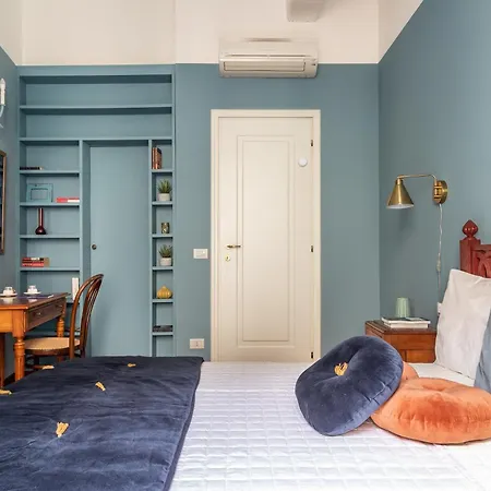 Atelier De Charme In Brera-duomo Apartment *
